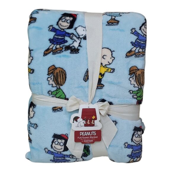 Peanuts Queen 90"x90" Plush Blanket Charlie Brown Snoopy Ice Skating Berkshire - Picture 1 of 9